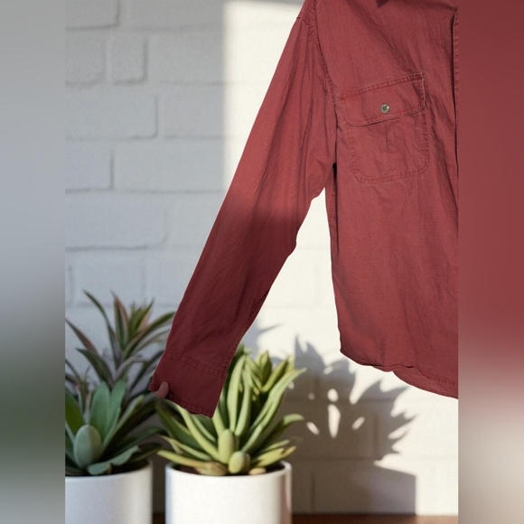 Red Head Brand Co. Men's Burgundy Button-Up Shirt Size Large (EUC) - Picture 6 of 11